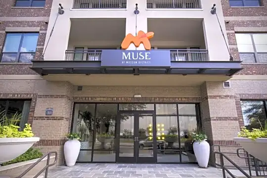 MUSE at Museum District Photo 2