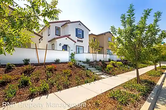 8879 Crimson Ridge Way Photo 1