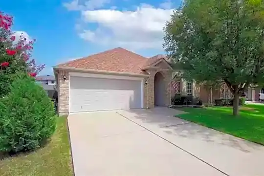 10428 Jaybird Dr Photo 2