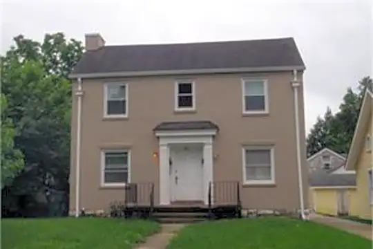 192 Forest Park Rd Photo 2