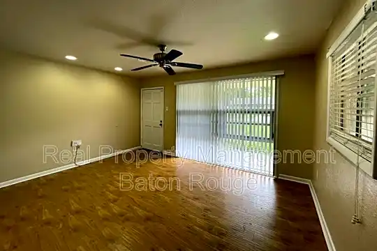 3609 Coolidge St. Photo 2