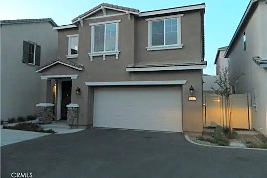 933 Helena Rdg Photo 1