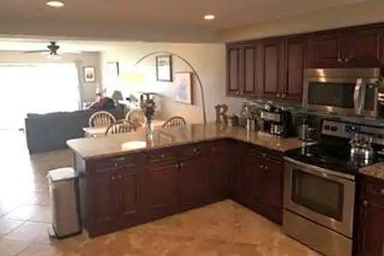 909 Santa Rosa Blvd #523 Photo 2