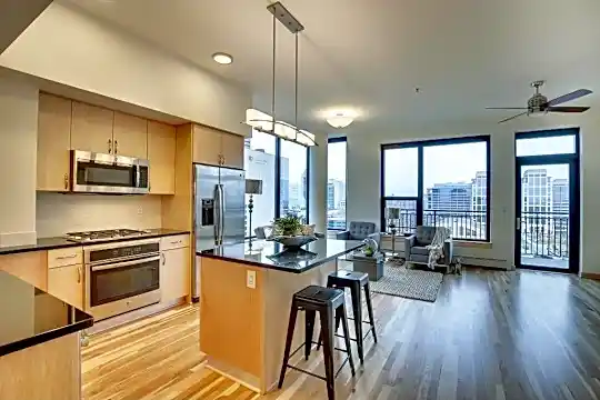 740 Portland Ave #1008 Photo 1