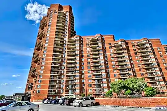 233 Harmon Cove Tower Photo 1