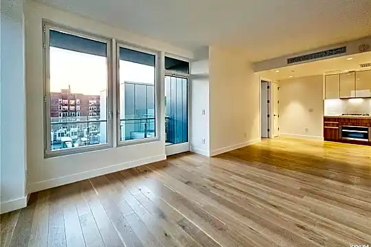 136-18 Maple Ave #5B Photo 1