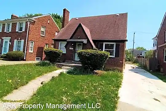 13362 Rosemary St Photo 1