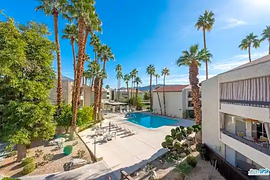 1500 S Camino Real #304A Photo 2
