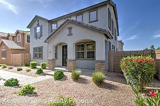 232 N 56th Pl Photo 1