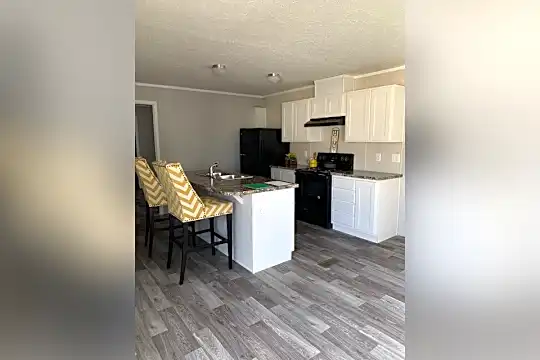 54686 Co Rd 19 Photo 1
