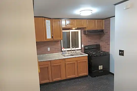 117 Fillmore Ave Photo 1