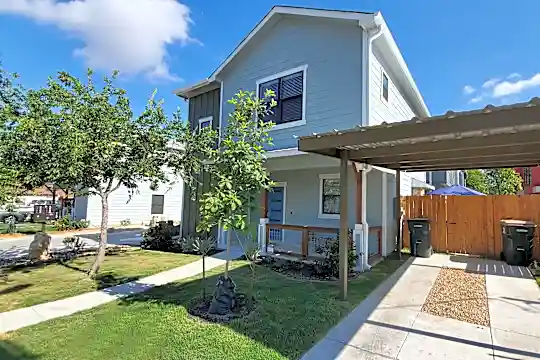 211 Utah St Photo 1