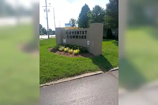 Coventry Commons Photo 2