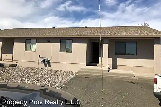 4470 Canyon Trail Photo 2