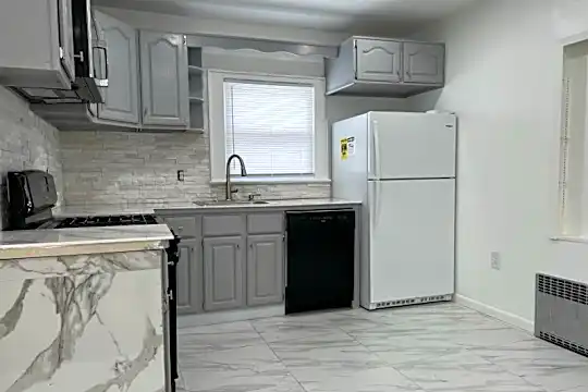 40 Warman St Photo 2