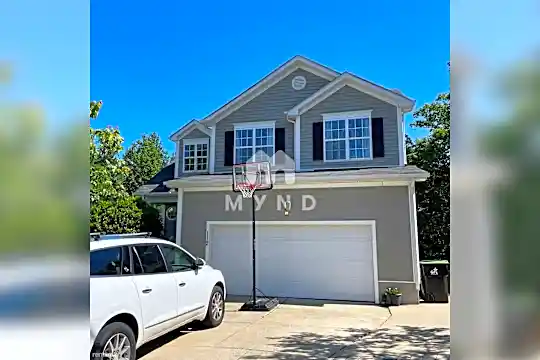 112 Tyler Gate Ln Photo 1