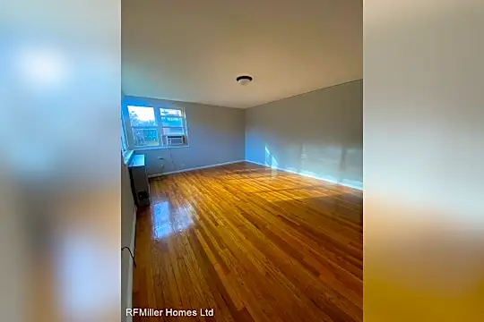 17 Flanders Ln Photo 2