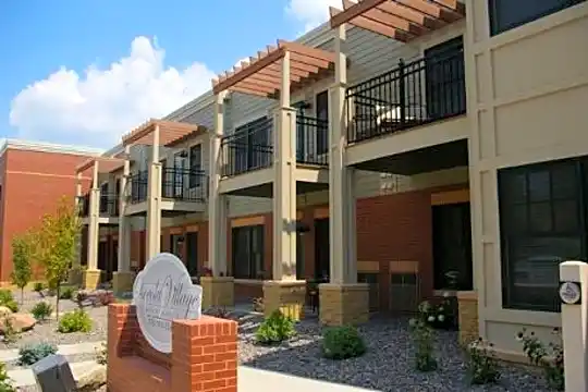 Osceola Village Photo 1