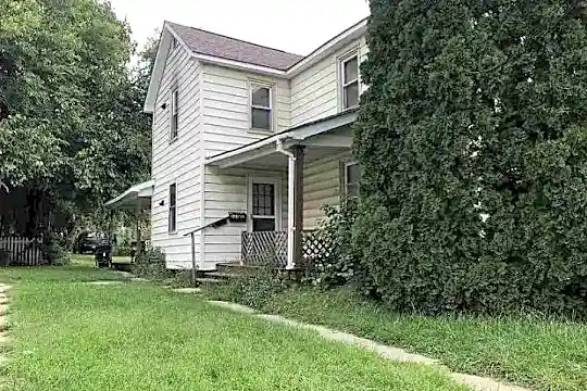 618-620 W Cottonwood St Photo 1