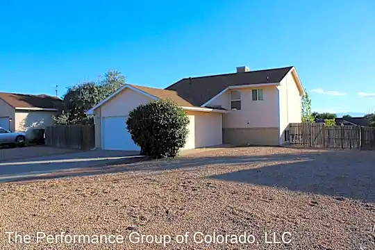 685 S McCoy Dr Photo 1