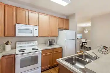 Camden College Park - 9600 Milestone Way | College Park, MD Apartments ...