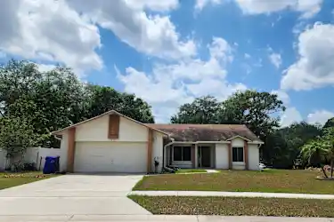 2670 Dixie Ln Houses - Kissimmee, FL 34744