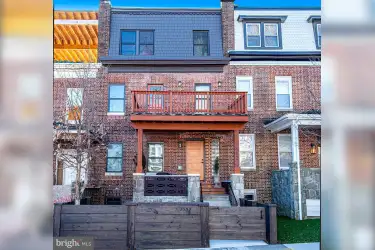 3502 Woodbrook Ave Houses - Baltimore, MD 21217