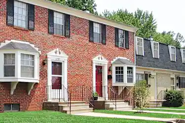 Hillen & Belvedere - 1660 E Belvedere Ave, Baltimore, MD Apartments for  Rent