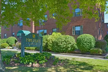 Park Place West - 158 Newington Rd | West Hartford, CT Apartments for ...