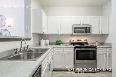 1045 15th Pl Condos - Plano, TX 75074