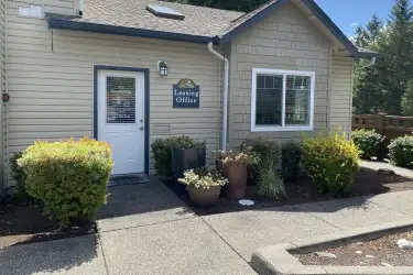 Nisqually Ridge Apartments - Lacey, WA 98513