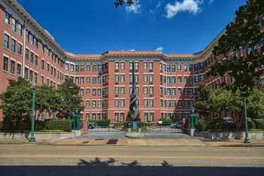 Downtown Apartments for Rent, Memphis, TN