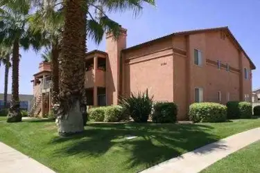 The Mirage Apartments Fresno