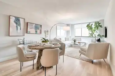 225 E 95th St Houses New York NY 10128