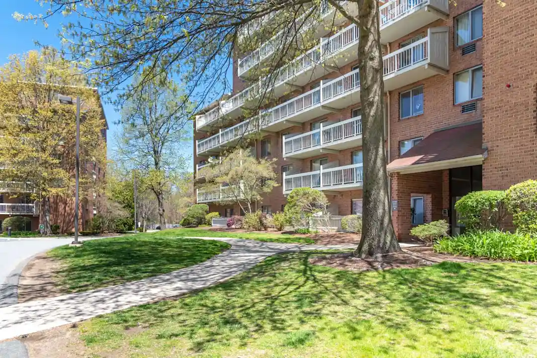 Kimball Court Apartments Woburn MA 01801