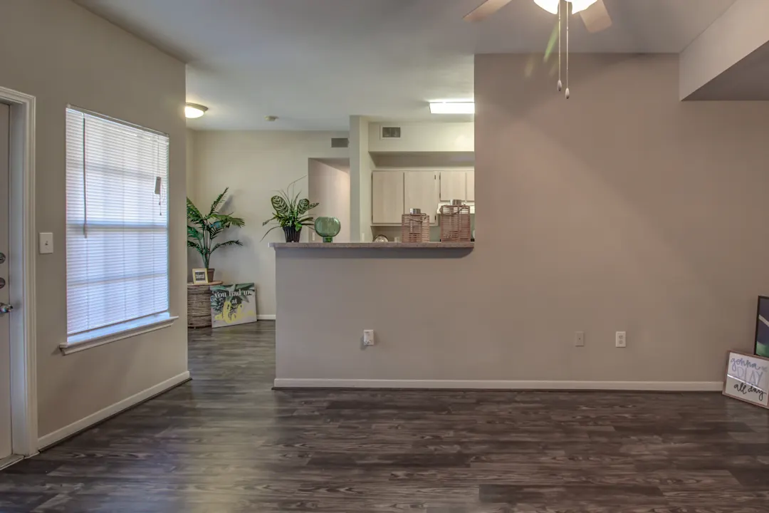 Green Pines Apartments - Humble Tx 77396