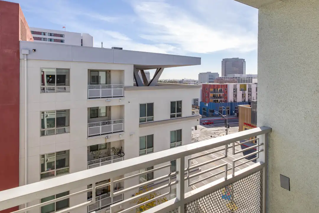 Jia Apartments Downtown La