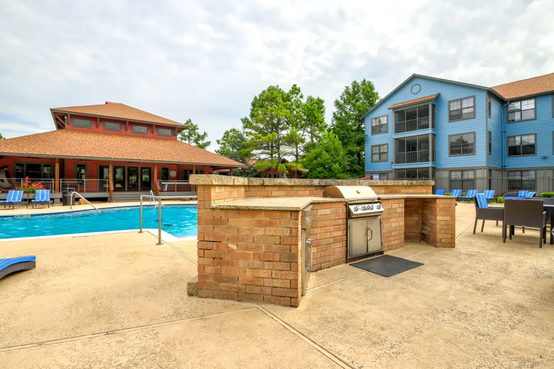 Campus Lodge Per Bed Lease Apartments Norman OK 73071