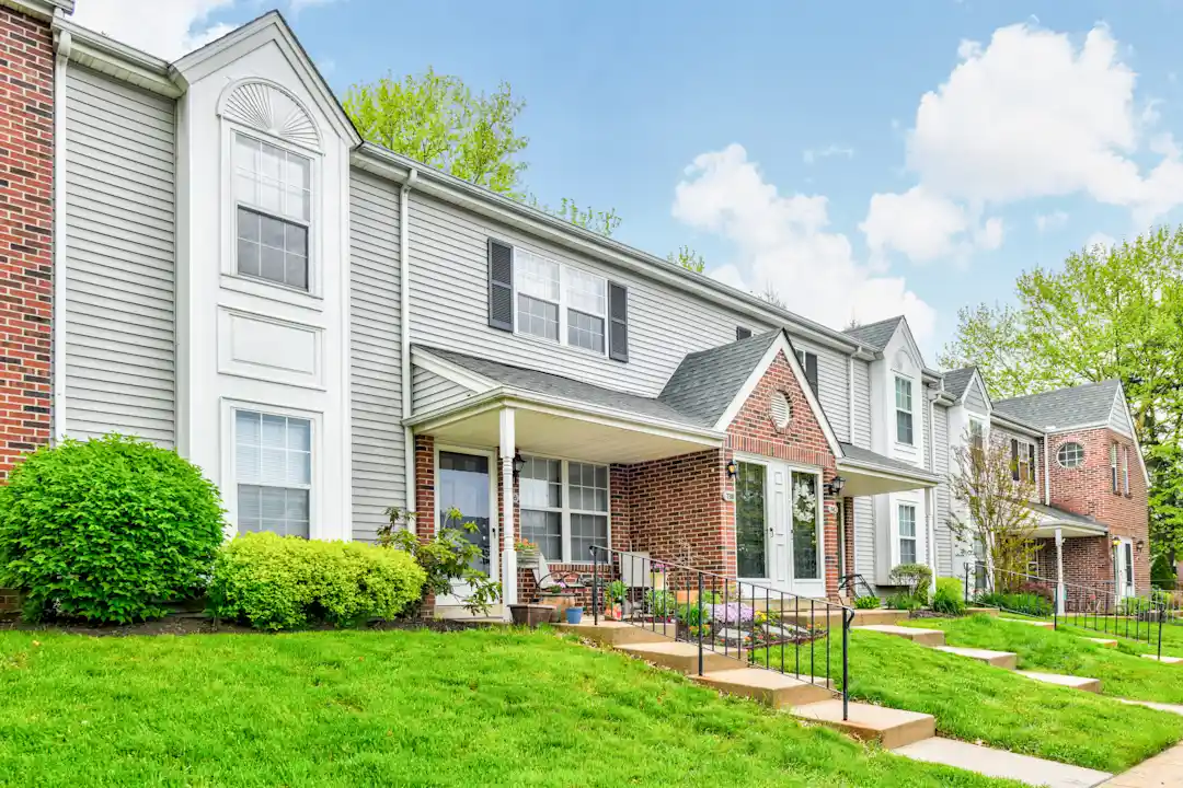 Westridge Gardens Luxury Rental Apartments 909 Westridge Gardens Ln