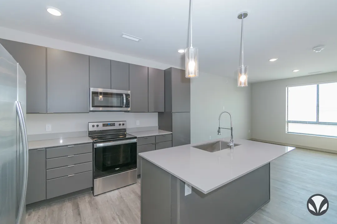 Chateau at Yankee Hill Apartments Lincoln, NE 68516