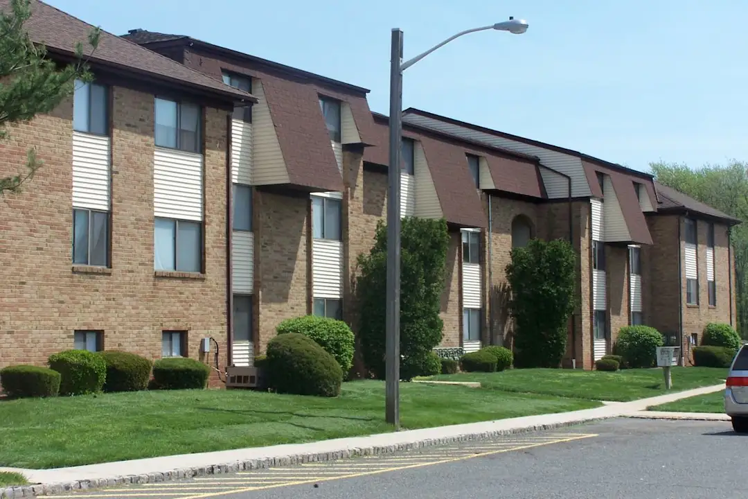 Rivendell at Edison Apartments Piscataway, NJ 08854