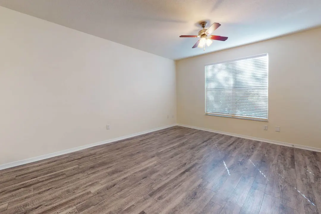 Arbor Walk Apartments - Tampa, FL 33617