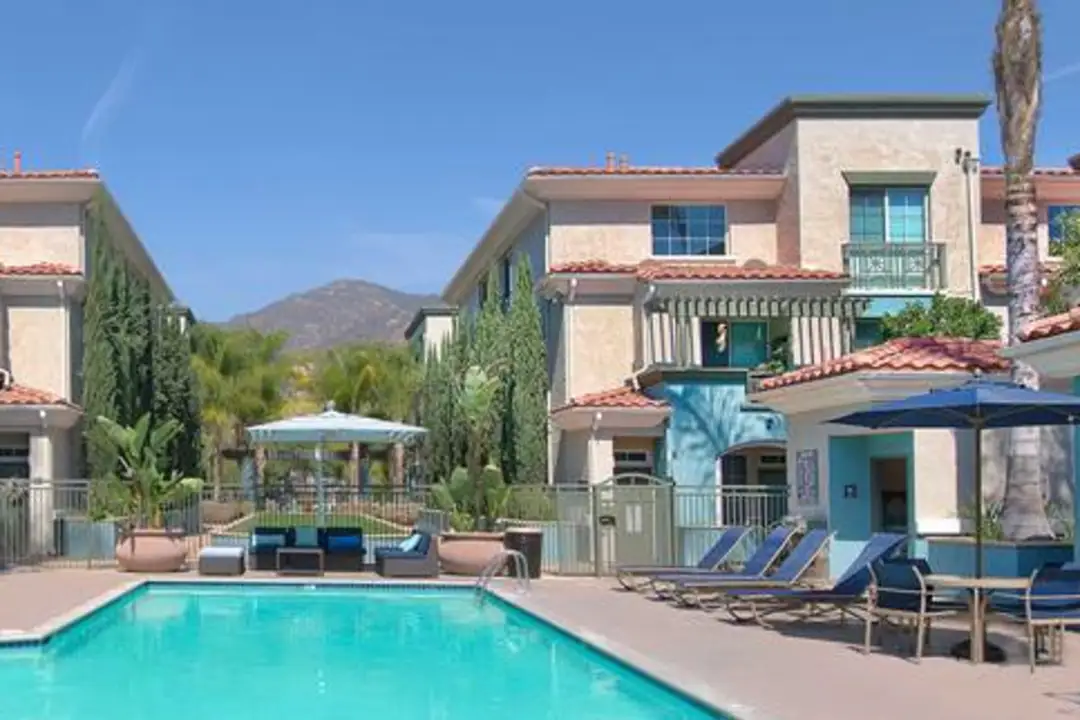 Avalon Glendale is a similar property to Altana located in Glendale