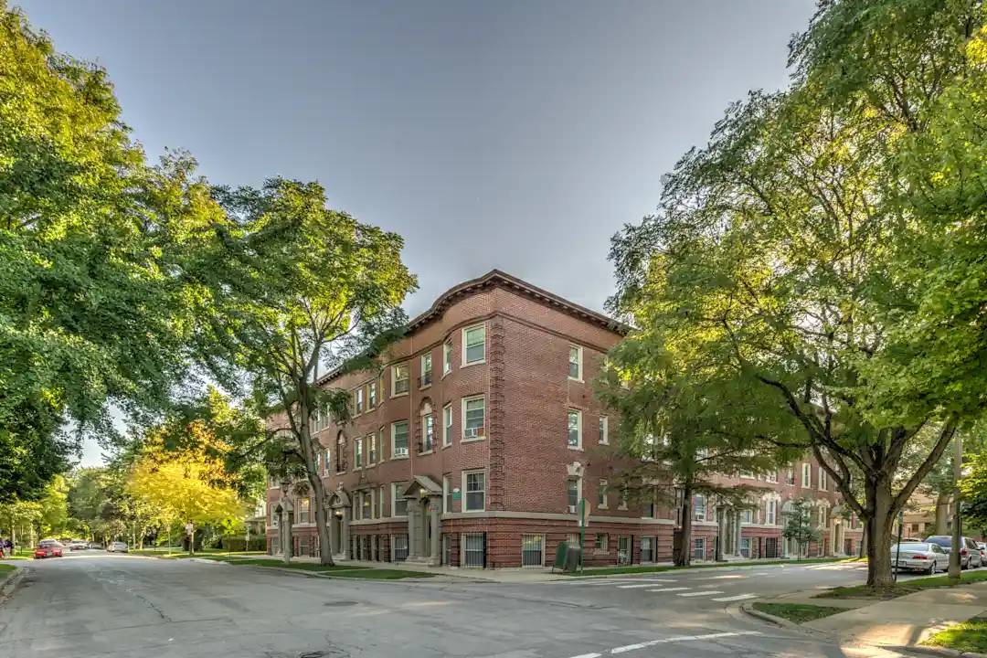 Oak Park Residence Corporation Apartments