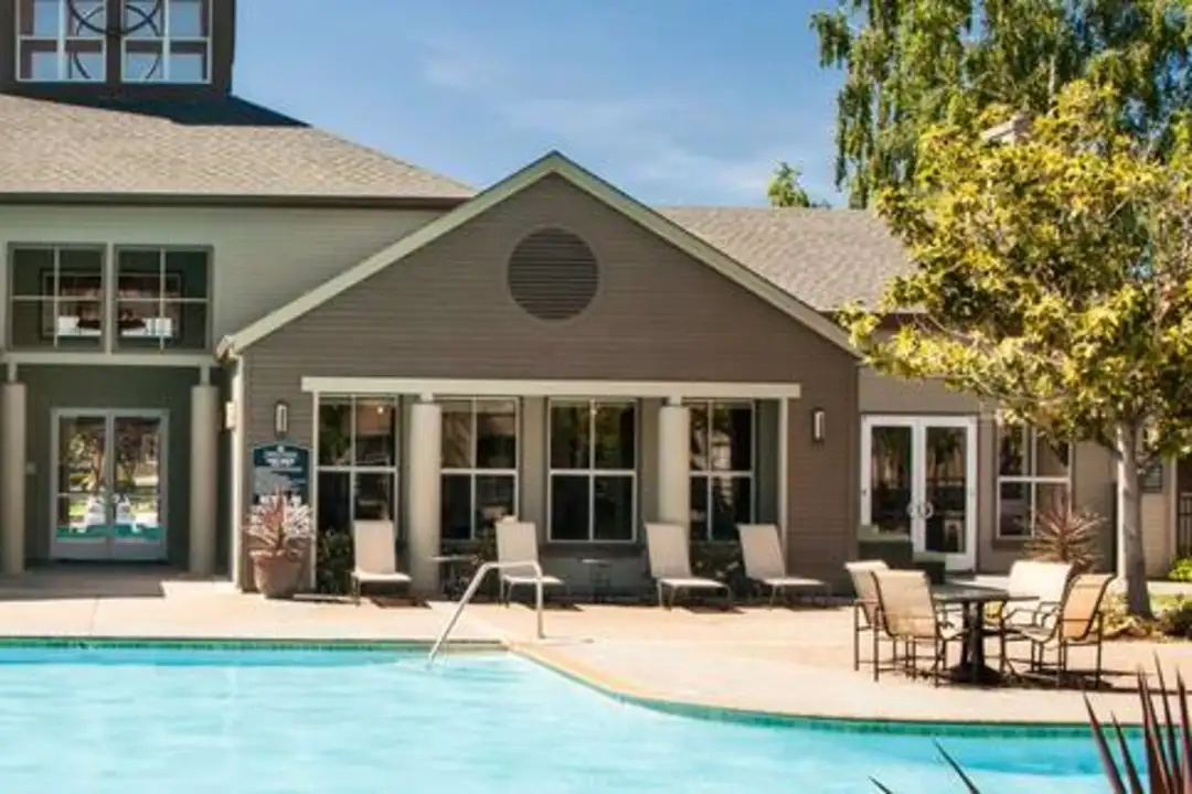 Avalon Fremont is a similar property to Furnished Studio - Fremont - Warm Springs located in Fremont