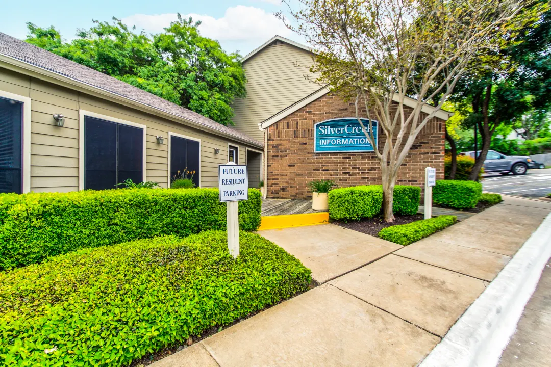 Silvercreek Apartments - Austin, TX 78704