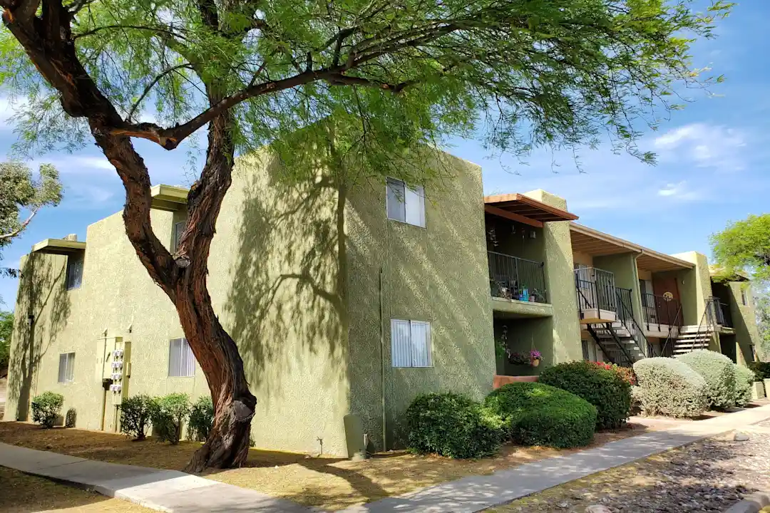 Mountain Village Apartments Tucson, AZ 85704
