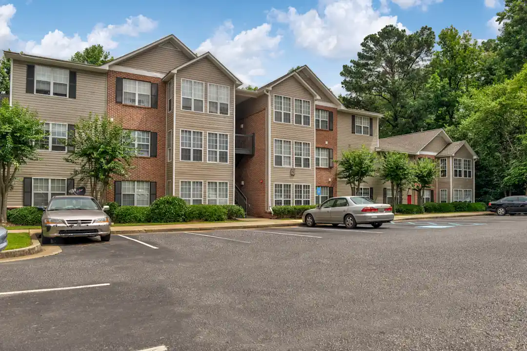 Crestwood Park 925 Gresham Ave Ne Marietta Ga Apartments For Rent Rent Com