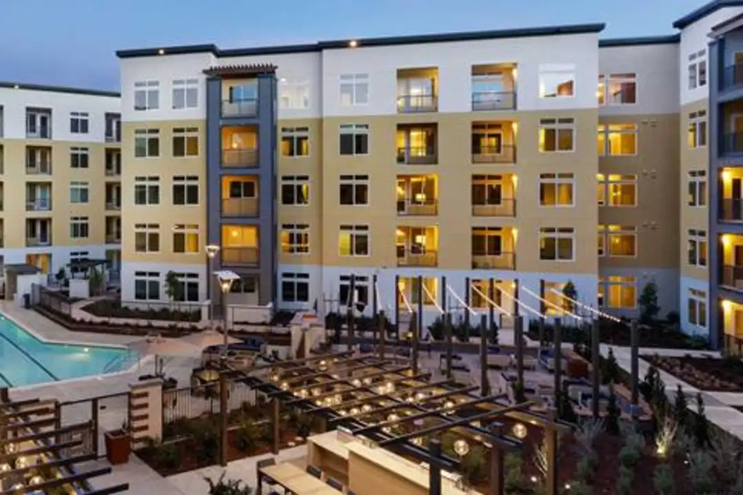 Avalon Dublin Station is a similar property to Avana Dublin Station Apartments located in Dublin
