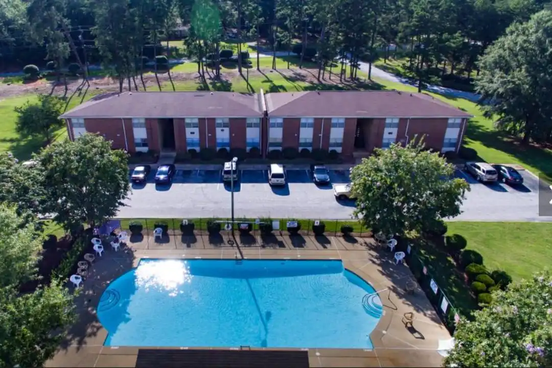 Eagle Trace Apartment Homes 1 Lakeside Rd Greenville, SC Apartments for Rent Rent.